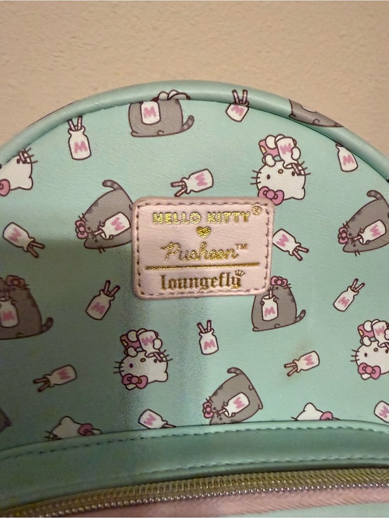 Loungefly HELLO KITTY x PUSHEEN Milk Mini Backpack main image 7